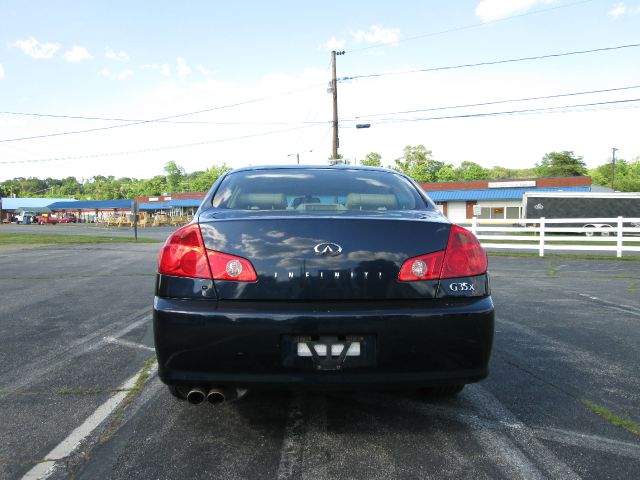 Infiniti G35 2005 photo 4