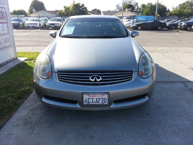 Infiniti G35 2005 photo 1