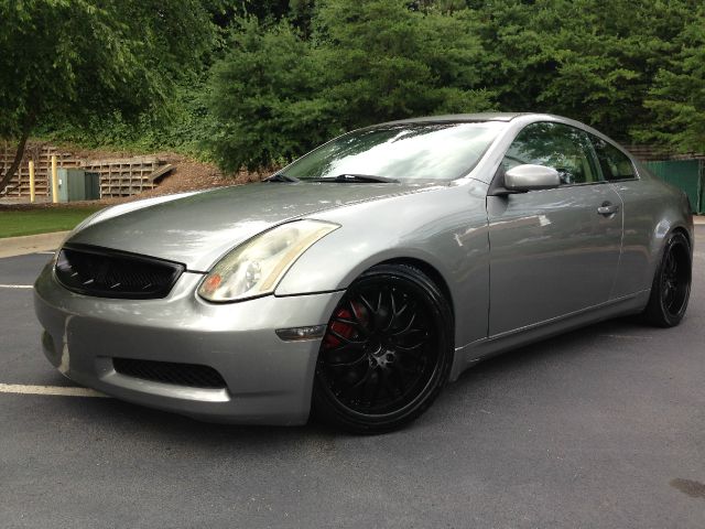 Infiniti G35 2005 photo 1