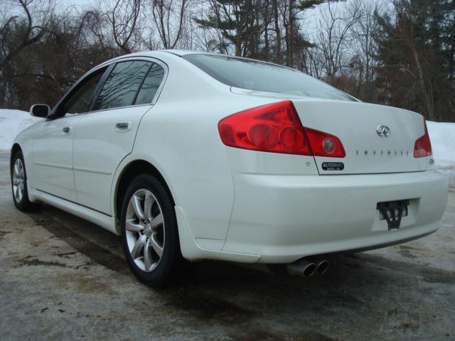 Infiniti G35 2005 photo 1