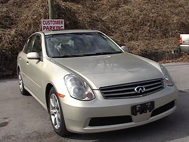 Infiniti G35 2005 photo 1