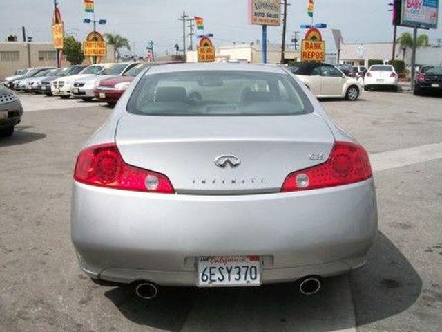 Infiniti G35 2005 photo 4