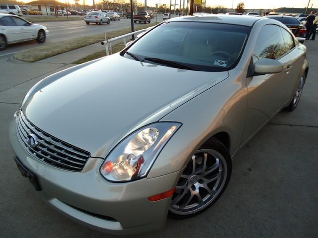 Infiniti G35 2005 photo 1