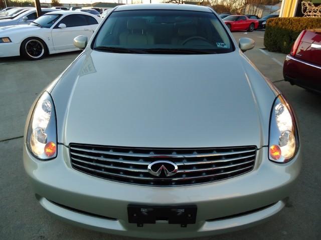 Infiniti G35 2005 photo 3