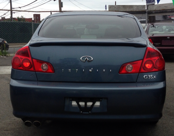 Infiniti G35 2005 photo 1