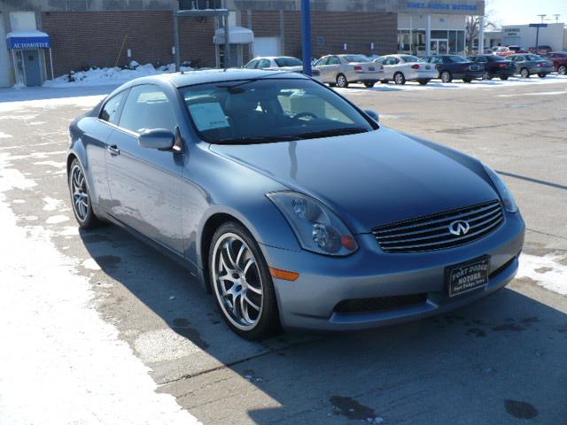 Infiniti G35 2005 photo 1