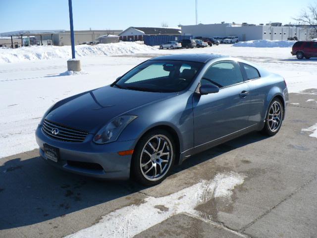 Infiniti G35 2005 photo 2