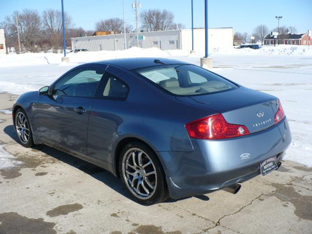 Infiniti G35 2005 photo 4