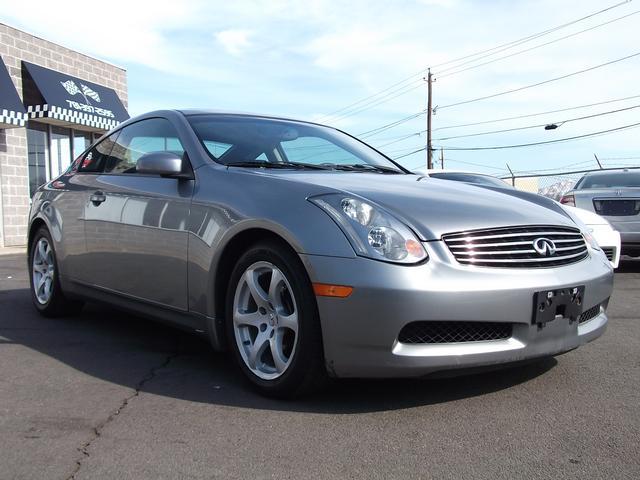 Infiniti G35 2005 photo 1