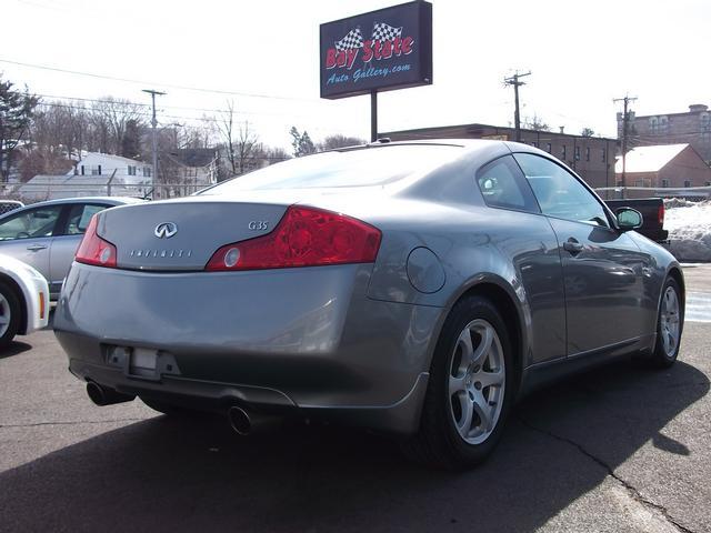 Infiniti G35 2005 photo 5