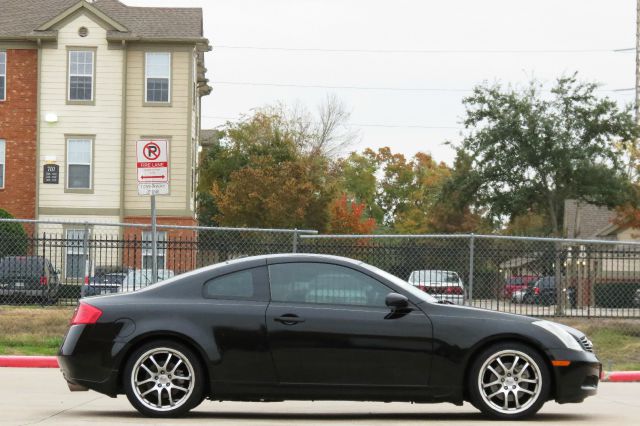 Infiniti G35 2005 photo 1