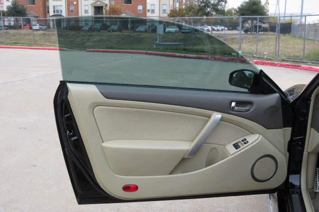 Infiniti G35 2005 photo 4