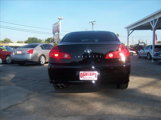 Infiniti G35 2005 photo 4