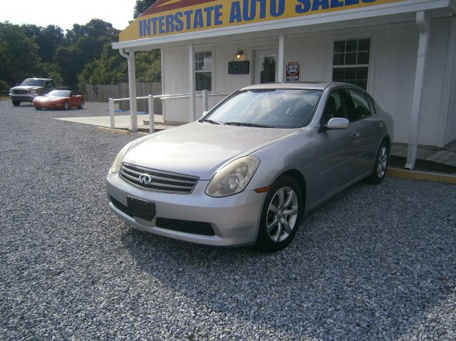 Infiniti G35 2005 photo 3