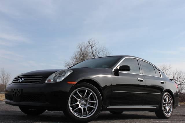 Infiniti G35 2005 photo 2