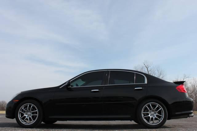 Infiniti G35 2005 photo 1