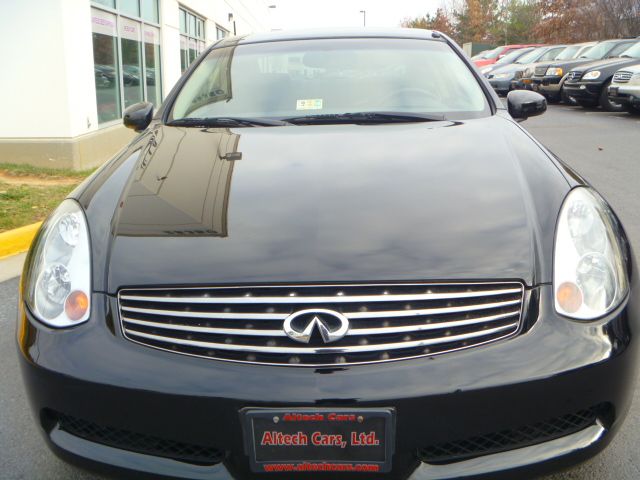 Infiniti G35 2005 photo 1