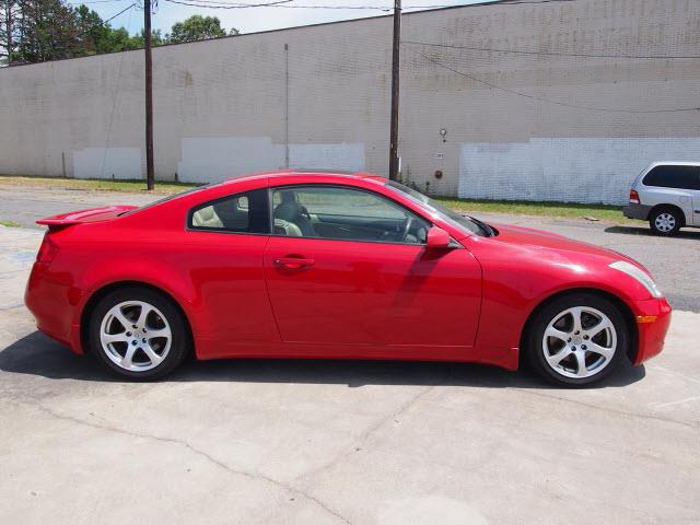 Infiniti G35 2005 photo 1