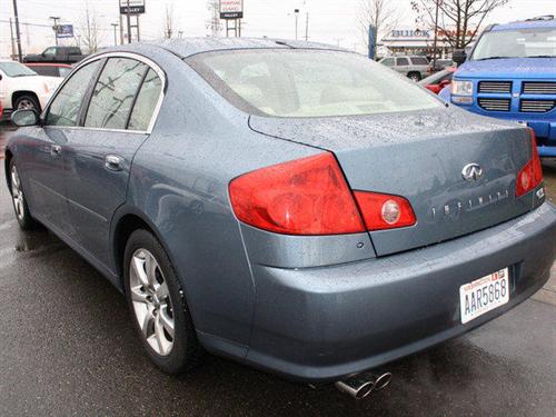 Infiniti G35 2005 photo 3