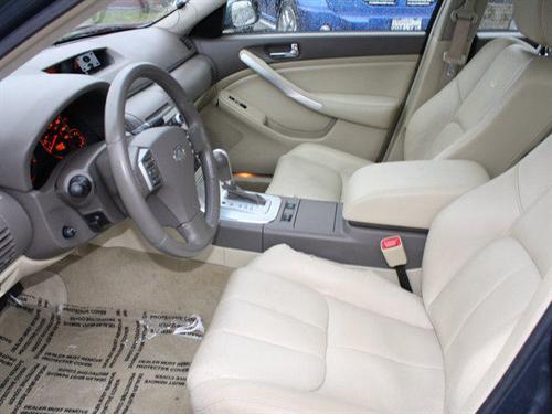 Infiniti G35 2005 photo 5