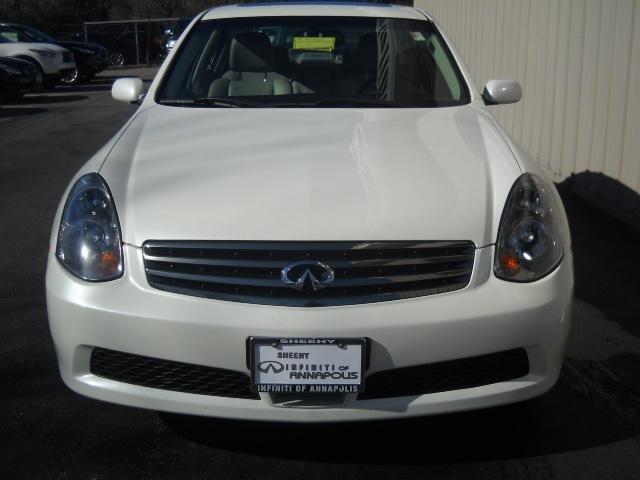 Infiniti G35 2005 photo 3