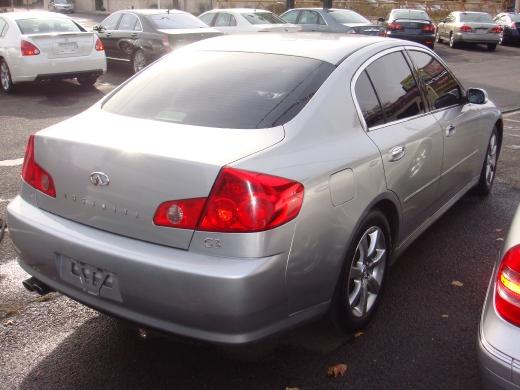 Infiniti G35 2005 photo 2