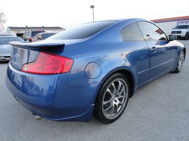 Infiniti G35 2005 photo 4