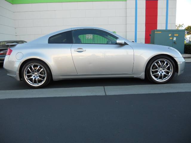 Infiniti G35 2005 photo 4