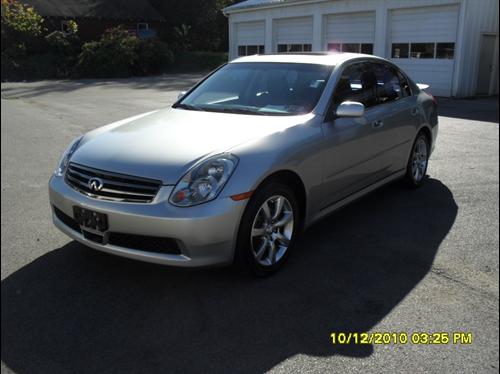 Infiniti G35 EX - DUAL Power Doors Other
