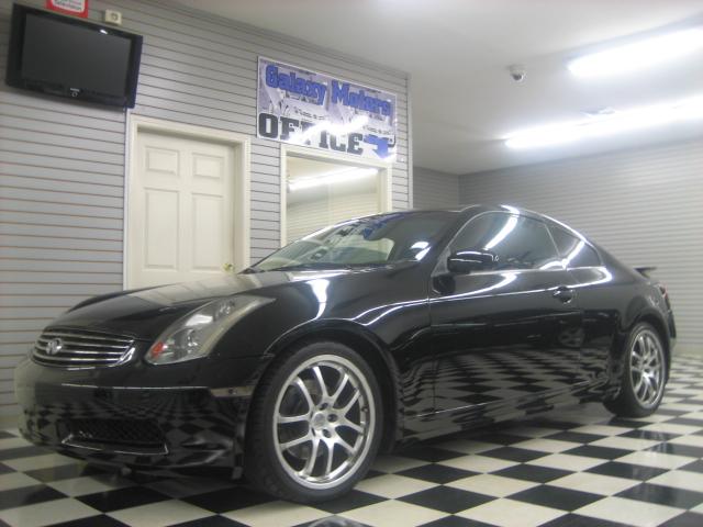 Infiniti G35 2005 photo 2