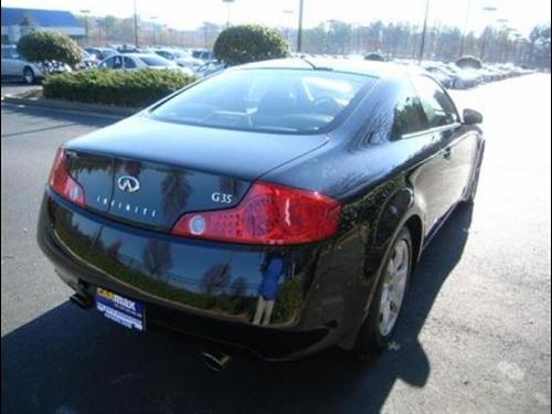 Infiniti G35 2005 photo 1