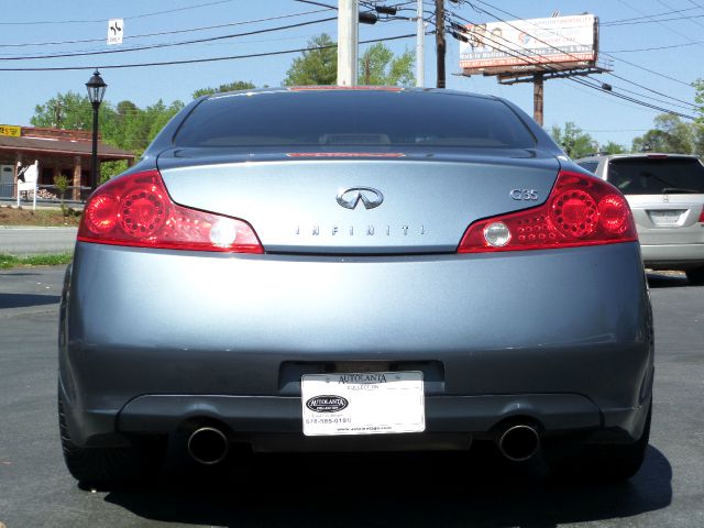 Infiniti G35 2005 photo 2