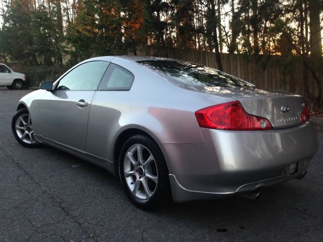 Infiniti G35 2005 photo 1