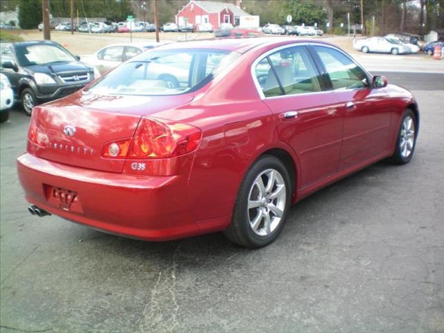 Infiniti G35 2005 photo 3