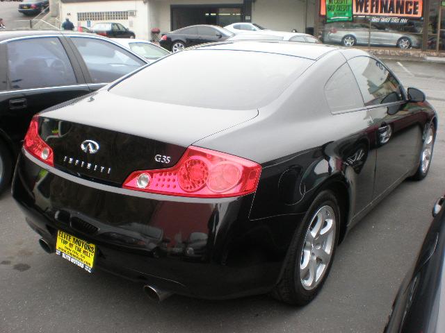 Infiniti G35 2005 photo 3