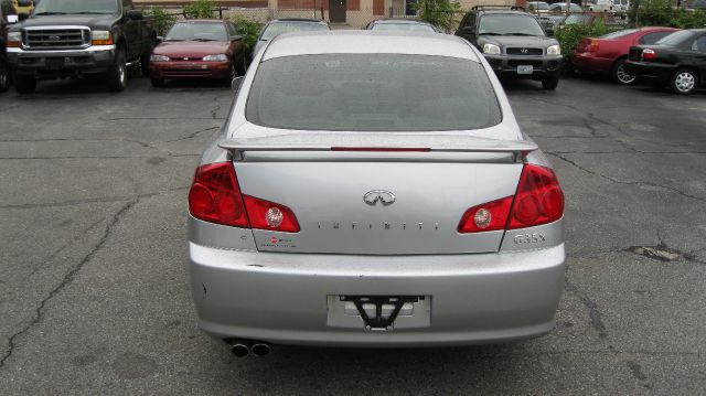 Infiniti G35 2005 photo 1