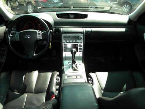 Infiniti G35 2005 photo 4