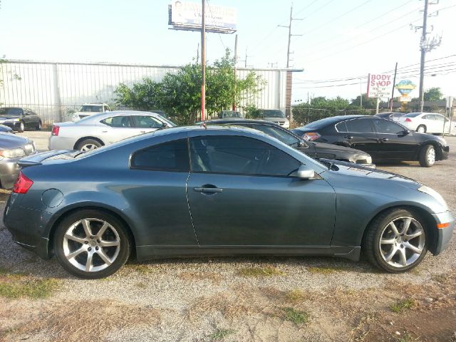 Infiniti G35 2006 photo 2