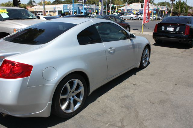 Infiniti G35 2006 photo 3
