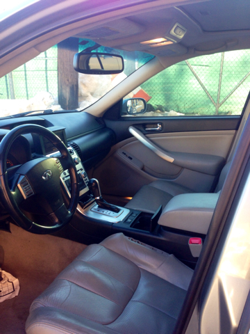 Infiniti G35 2006 photo 4