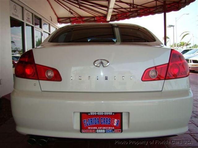 Infiniti G35 2006 photo 5