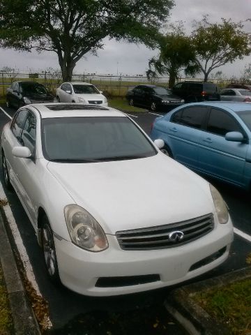 Infiniti G35 2006 photo 3