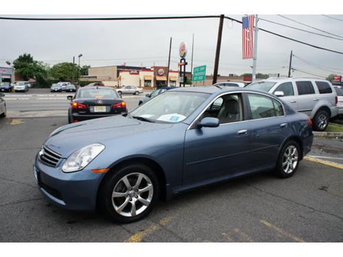 Infiniti G35 EX - DUAL Power Doors Other