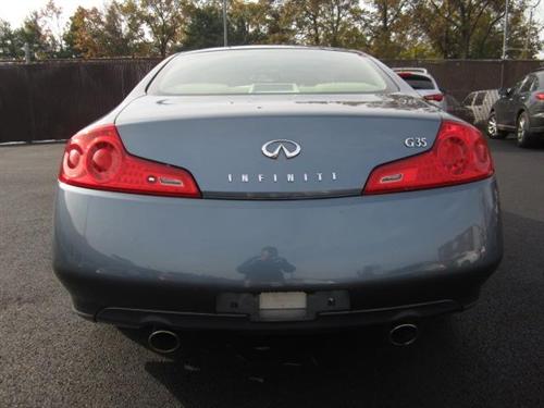 Infiniti G35 2006 photo 2