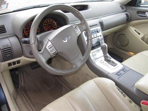 Infiniti G35 2006 photo 3