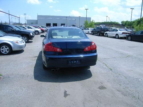 Infiniti G35 2006 photo 4
