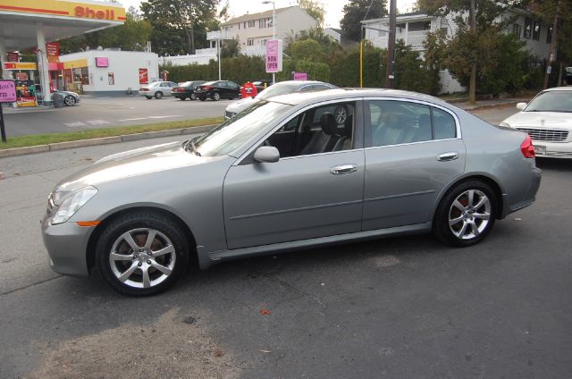 Infiniti G35 2006 photo 1
