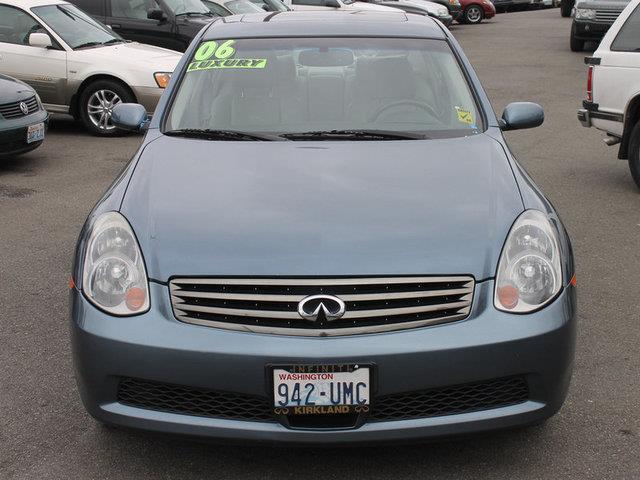 Infiniti G35 2006 photo 3