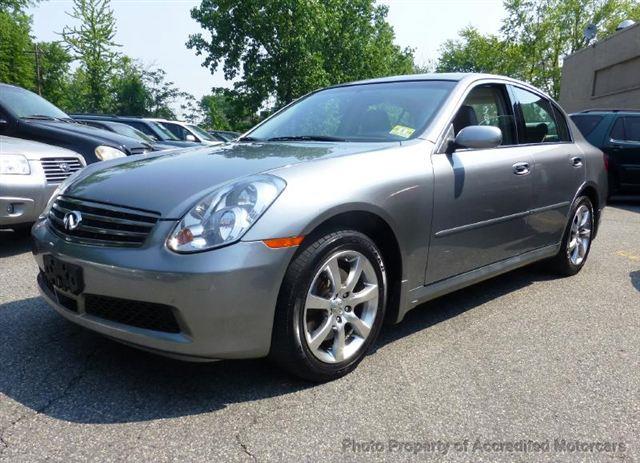Infiniti G35 2006 photo 18