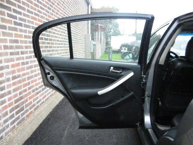 Infiniti G35 2006 photo 4